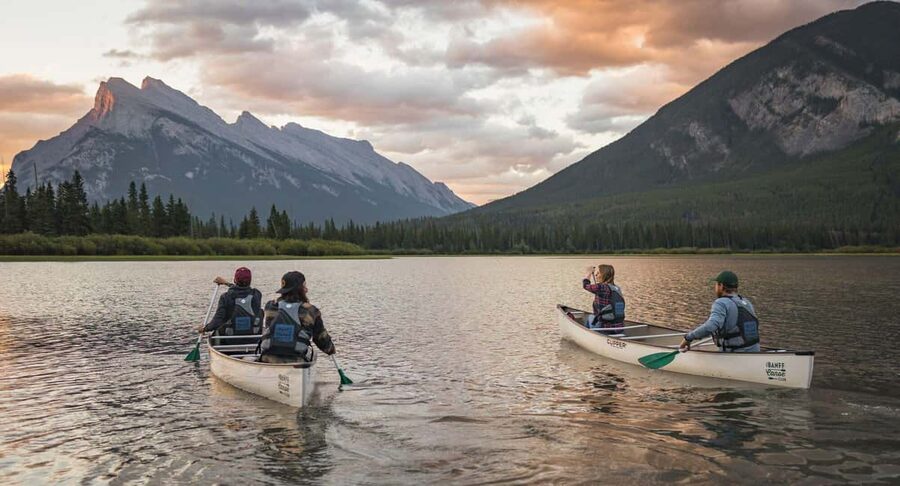 Banff: Lake Louise,Emerald & Johnston Canyon+5More - Surprise Corner in Banff: a quick viewpoint that fills a gap