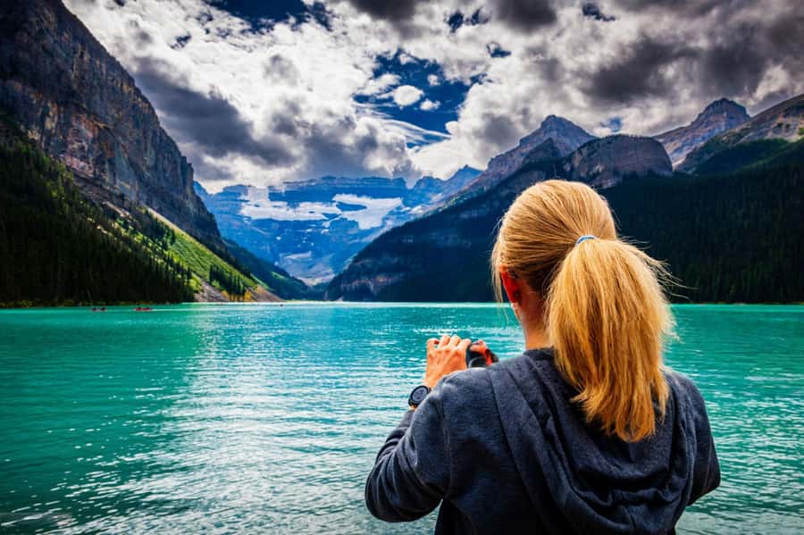 Banff: Lake Louise,Lake Minnewanka,Emerald Lake & Banff Town - Banff Town Free Time: Use It for Real Life, Not Just Views