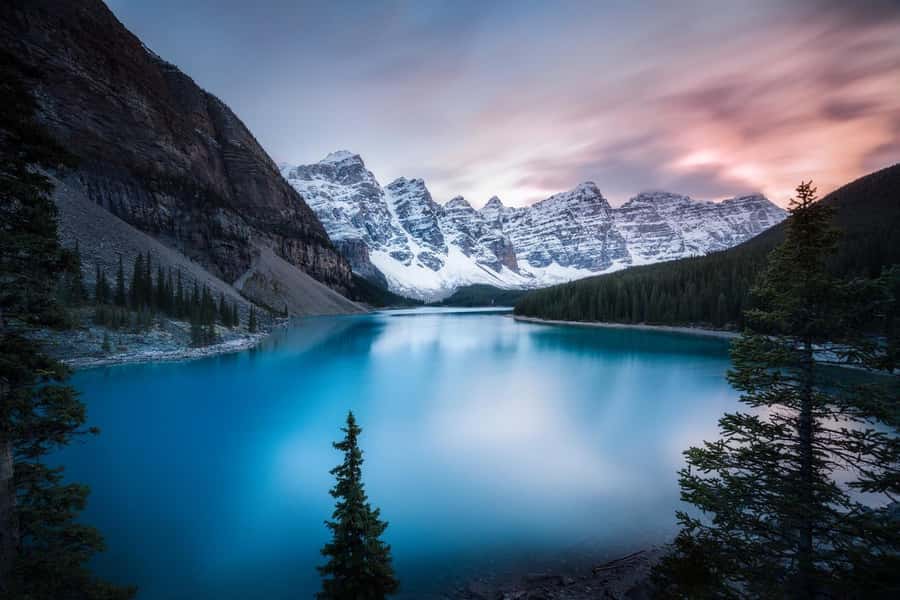 Banff: Lake Louise, Moraine, Emerald Lake & Canyon Day Trip - Entering the Canadian Rockies in One Packed, Smart Day