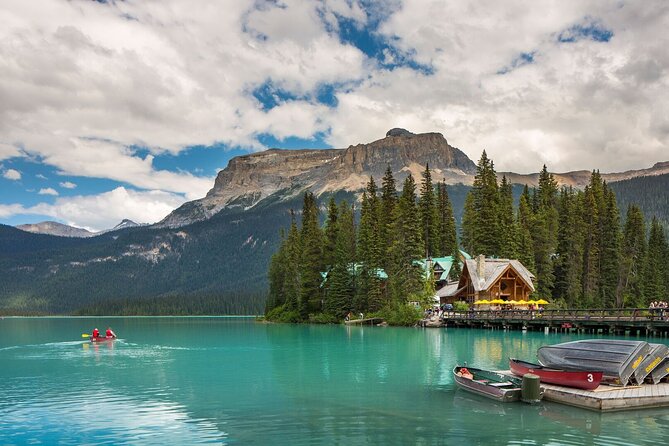 Banff Lake Louise Moraine & Emerald Lake Tour - Yoho National Park: Natural Bridge and Emerald Lake in a tight window