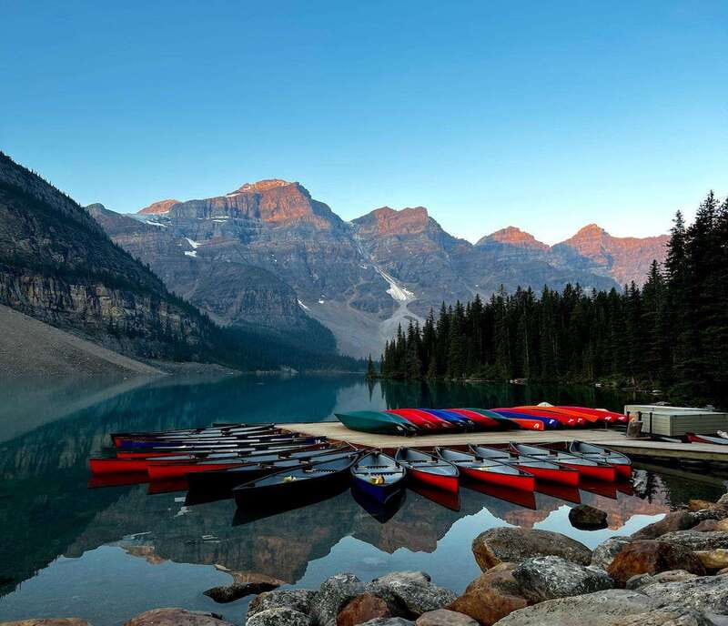 Banff - Lake Louise Moraine Lake and Icefields Parkway Tour - Pickup, Drive Time, and Why the Schedule Feels Tight but Fair