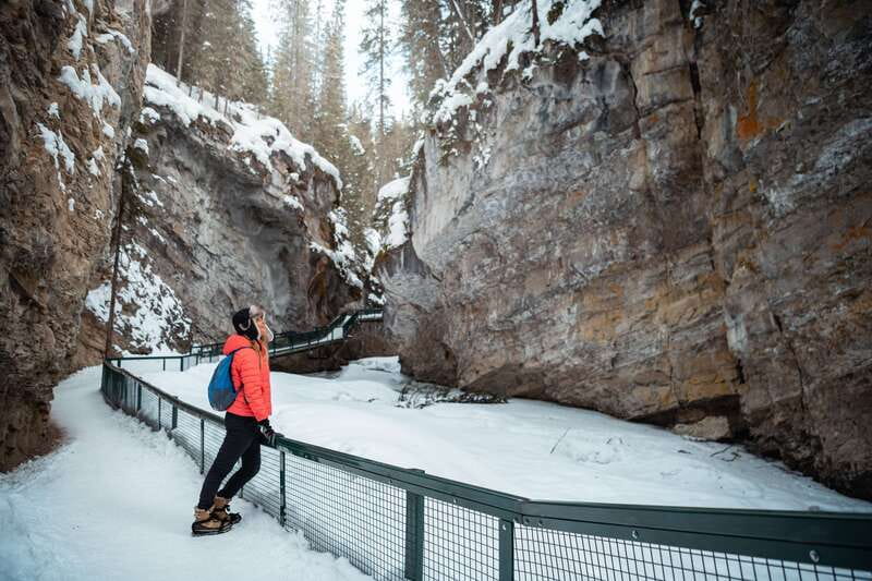 Banff: Morning or Afternoon Johnston Canyon Icewalk - Should you book the Banff Johnston Canyon Icewalk?