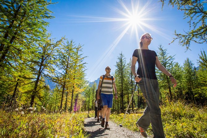 Banff National Park Guided Hike with Lunch - What to wear in Banff mountain weather (it can change fast)