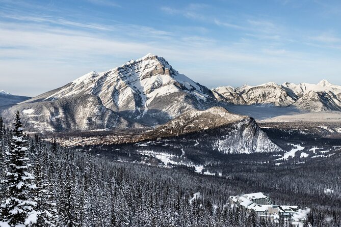 Banff National Park & Lake Louise FULL DAY PRIVATE TOUR - Park admission included, private transport included, so you pay for less hassle