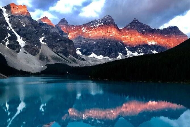 Banff National Park Moraine Lake and Lake Louise Explorer Tour - The pickup plan: where you start and why timing matters