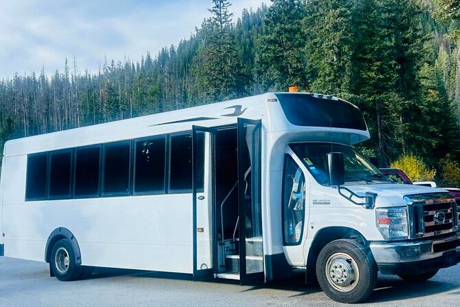 Banff to Calgary YYC Airport Shared Shuttle - What happens at the airport drop-off