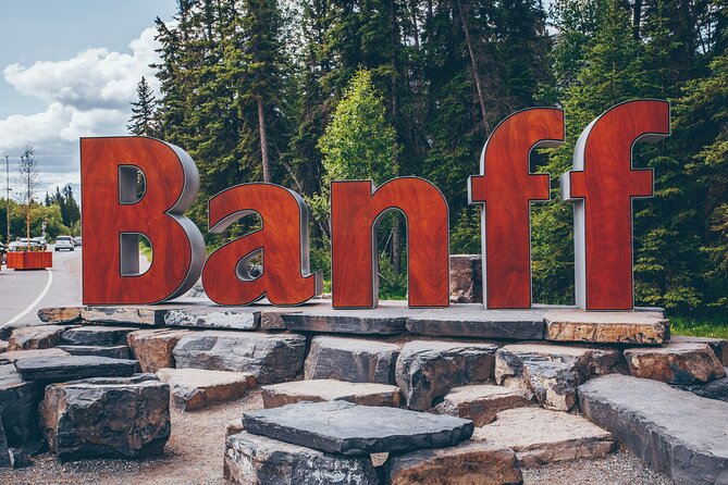 Banff Top Lakes and Banff Town Day Trip From Calgary - Lake Louise: Year-Round Icon with Real Options for How You Move