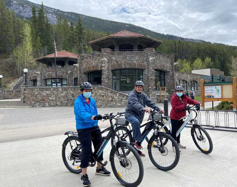 Banff Townsite: E-Bike Explorer - Vermilion Lakes: a calmer rhythm before you head back