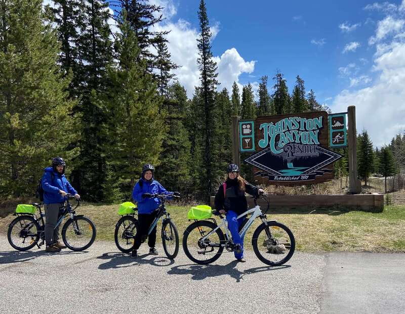 Banff Townsite: E-Bike Explorer - Bow Falls and Surprise Corner: the first wow moments