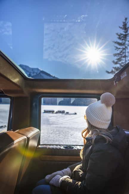 Banff: Winter Tour with Dinner & Nightrise at Banff Gondola - Two Jack Viewpoint and Fairmont Banff Springs Sightlines