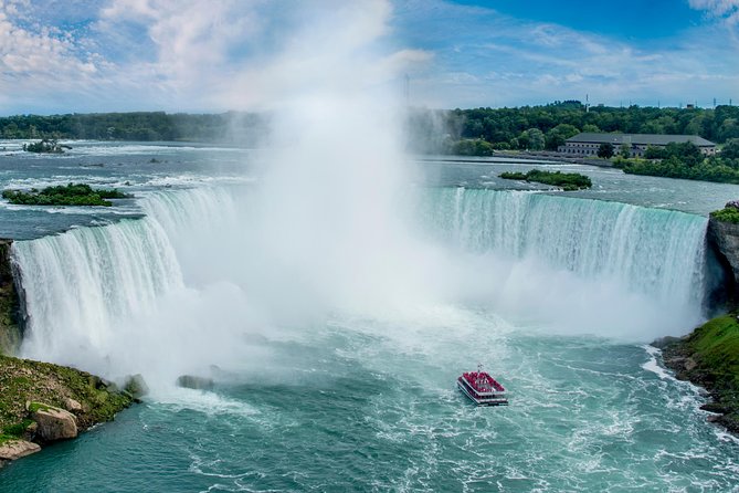Best of Niagara Falls Canada Premium Tour: Behind Falls and Boat - Floral Clock and the Scenic Drive That Feels Like a Guided Walk on Wheels