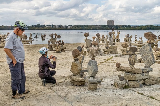 Best of Ottawa Neighbourhoods & Nature Bike Tour - The Glebe Stop: Trendy, Walkable, and Quick