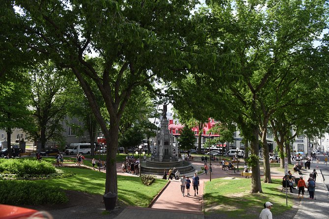 Best of Quebec City: Panoramic Bus Tour with Local Guide - Plains of Abraham: The 1759 Battle Site and Why It Feels Open