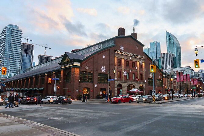 Best of Toronto City Tour with Boat Cruise & CN Tower - Pickup, Pace, and the Day-Of Reality