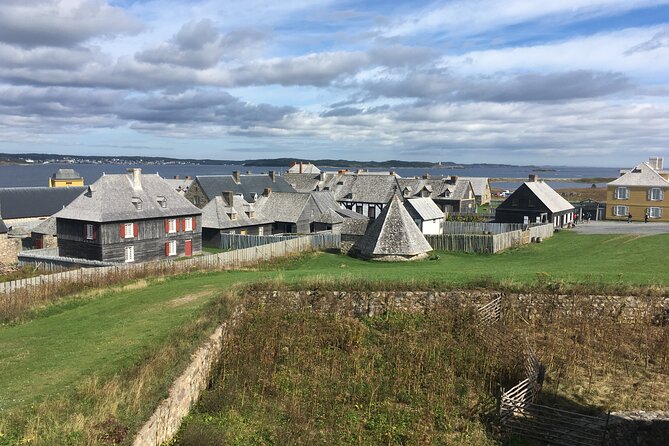 Black Wood Tours: Fortress of Louisbourg Tour - Inside the fortress: 3 hours that let you actually explore
