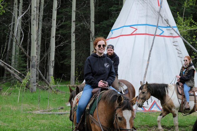 Buffalo Loop 1-Hour Horseback Trail Ride in Kananaskis - Mounting up at Boundary Ranch: what to expect before you ride