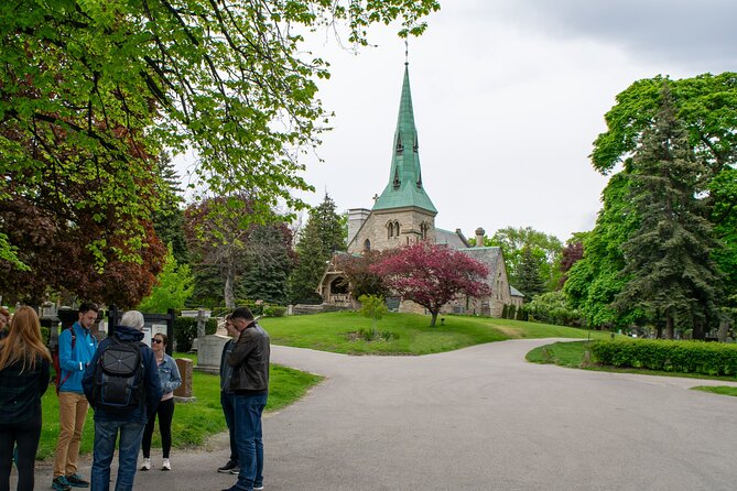 Cabbagetown In Colour: A Walking Tour of Toronto - Why this walk works as a Toronto afternoon
