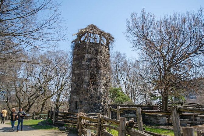 Cabbagetown In Colour: A Walking Tour of Toronto - Stop 3: Riverdale Farm, modern farm animals, old Toronto meaning