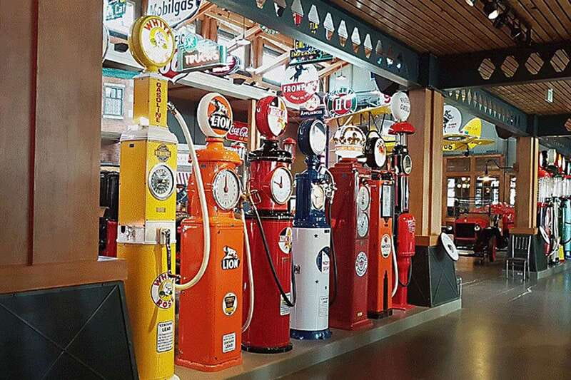 Calgary: 3.5-Hour Bus City Tour with Gasoline Alley Museum - Quick hits from this Calgary bus tour