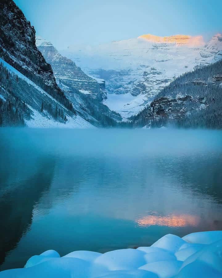 Calgary Banff: Columbia Icefield, Skywalk and Lakes Day Tour - Castle Mountain, Lake Louise, and the lakes route that sets up the ice