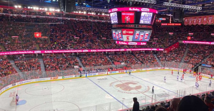 Calgary: Calgary Flames Ice Hockey Game Ticket - Getting In Smoothly: Your Mobile Ticket And The QR Code Reality