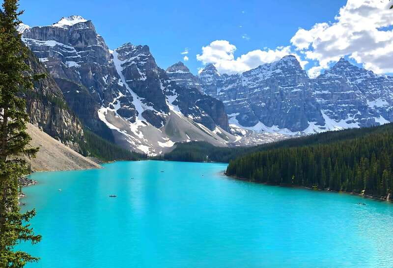 Calgary/Canmore: Lake Louise, Moraine Lake, & Banff Day Tour - Starting points and how the day feels once you are on the van