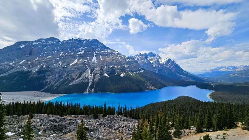 Calgary: Glaciers, Mountains, Lakes, Canmore and Banff Tour - Ten Peaks and Moraine Lake: when the summer route is open