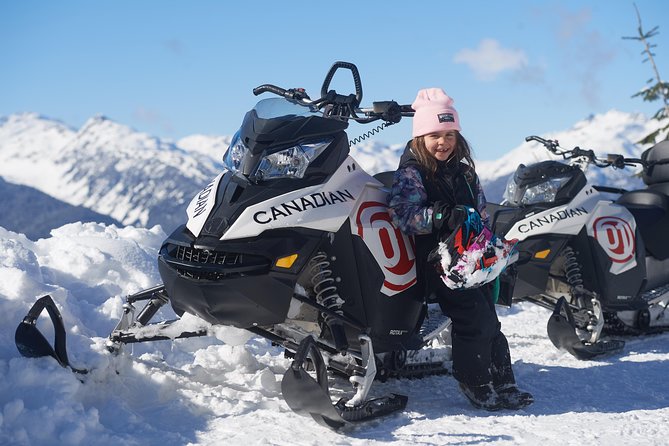 Callaghan Cruiser Snowmobile Tour - Training first: how you go from zero to steering comfortably