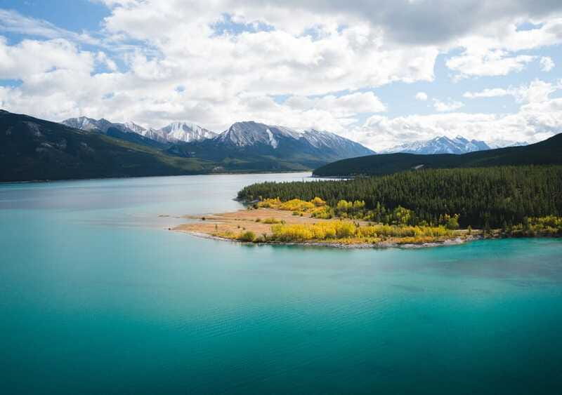 Canadian Rockies: Helicopter Flight with Exploration Hike - Should you book this Canadian Rockies helicopter flight and exploration hike?