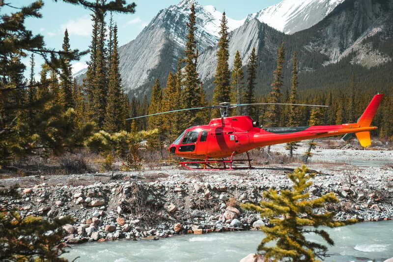 Canadian Rockies: Private Helicopter Tour and Hike for Two - The Abraham Lake Return: Your Second Big View Window