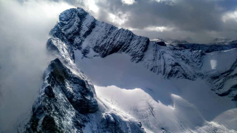 Canmore: 25-Minute Three Sisters Helicopter Tour - Flying the Three Sisters From Canmore: What Makes It Worth It