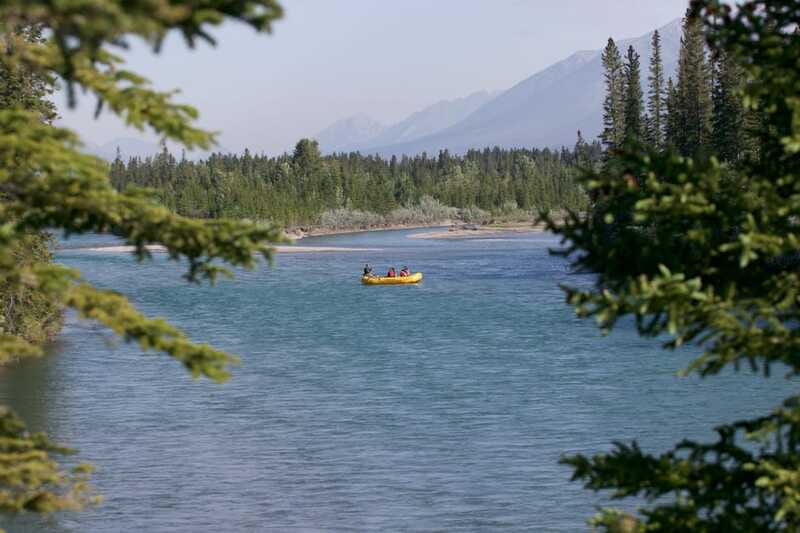 Canmore: Bow River Scenic Float Tour - One hour on the Bow River: glacial-blue views and a gentle drift