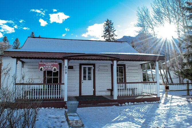 Canmore Walking Tours: Discover Local History and Scenery - Small Group = Better Pace, Better Questions