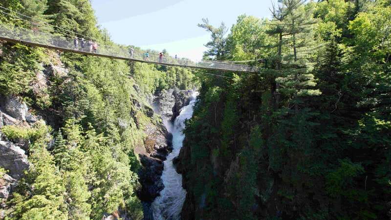 Canyon Sainte-Anne: Park Admission Ticket - Walkways, bridges, and cliffside views you will keep reusing