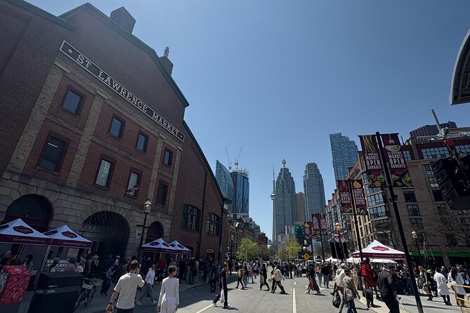 Casual Historic Toronto Walking Tour - A 90 Minute Downtown Primer That Helps You Read the City