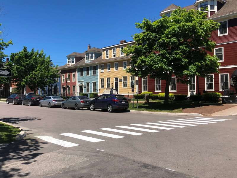 Charlottetown: Historical Architecture Guided Walking Tour - The rest of the downtown route: historic houses and in-between details