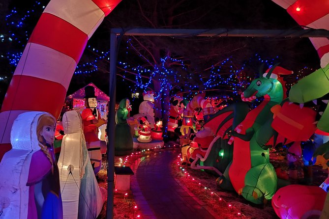 Christmas in Victoria and the Butchart Gardens - Optional rink time, skate rental, and how to plan for winter fun