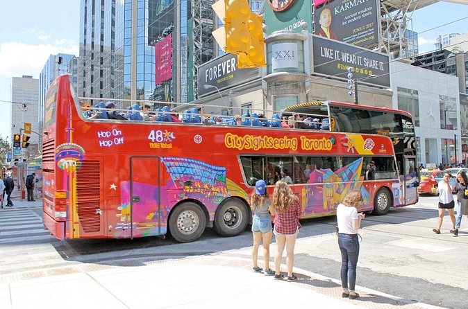City Sightseeing Toronto Hop-On Hop-Off Bus Tour - How the narration and guides shape the experience