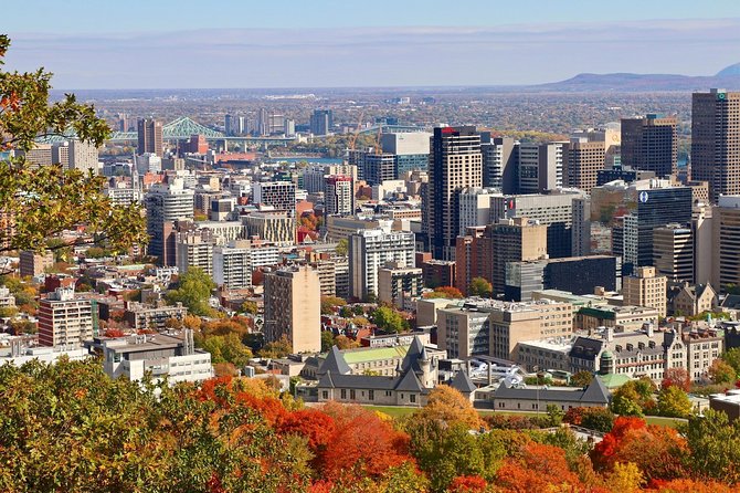 City tour; afternoon in Montreal - Downtown Montreal and Westmount from the van: quick contrasts that make sense