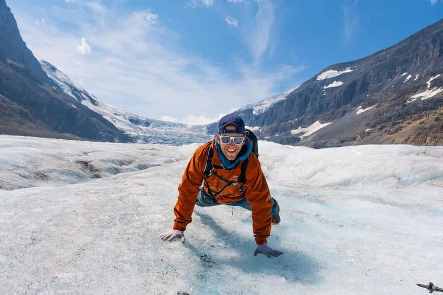 Columbia Icefield Adventure, Bow Lake & Peyto Lake Tour - Bow Lake and Peyto Lake: Short Stops With Big Photo Payoff