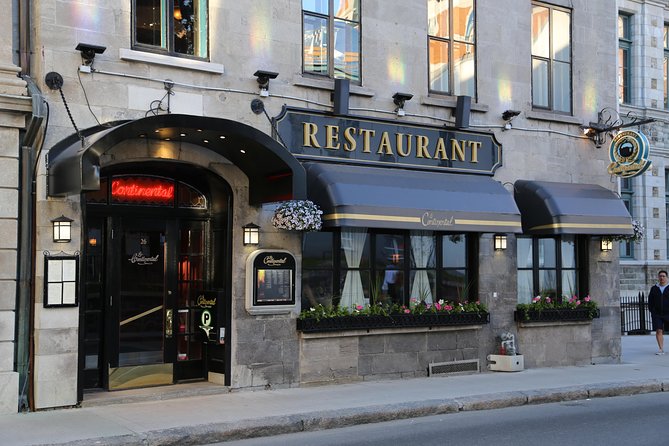 Combo Historical and Food Tour of Old Quebec - The funicular ride you will actually enjoy