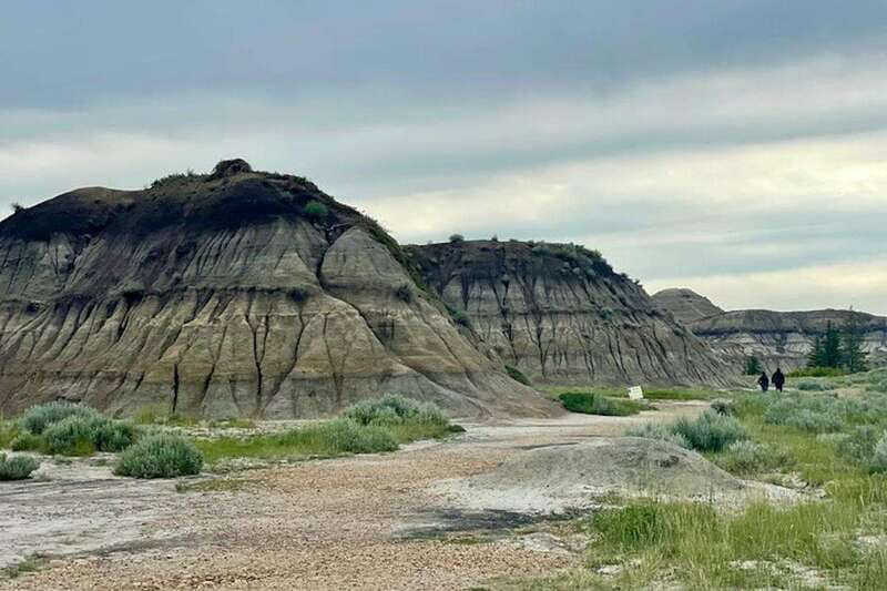 Day of Dinosaurs and Hoodoos From Calgary to the Badlands - Last Chance Saloon and The Little Church: quick stops with local flavor