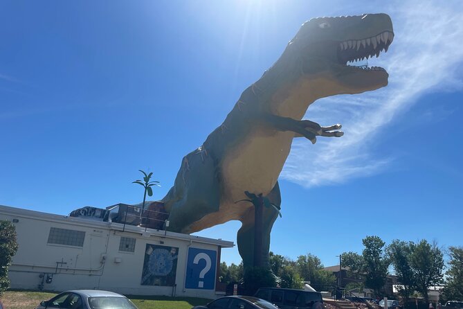 Day of Dinosaurs & Hoodoos from Calgary to Drumheller Badlands - FAQ