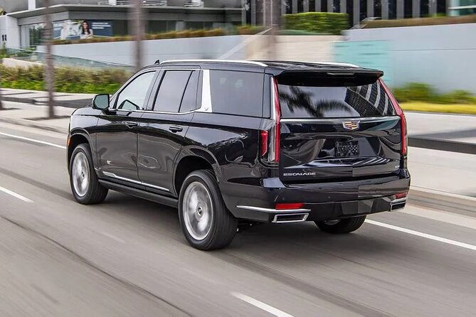 Departure Private Transfer from Vancouver to Vancouver YVR or Cruise Port by SUV - Inside the Cadillac Escalade, or Similar SUV