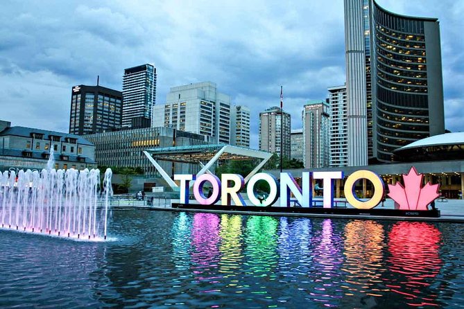 Discover Toronto Like a Local - Old City Hall stop: classic Toronto in the center of it all