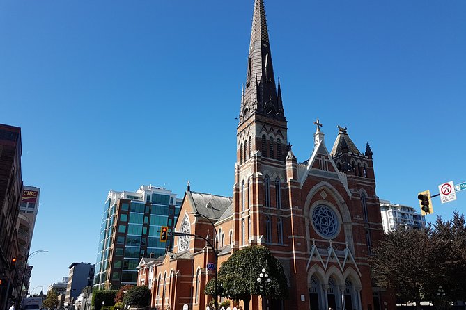 Downtown Victoria Food & City Tour - A Downtown Victoria food tour that packs city stories into 2 hours