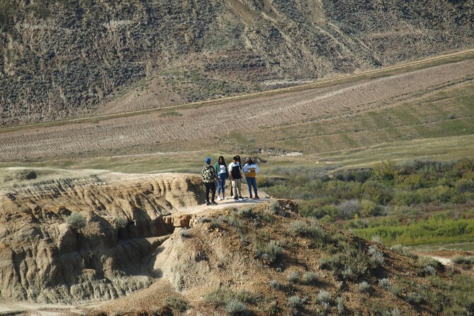 Drumheller | Badlands | Off the Beaten Path - Horsethief Canyon, plus the summer-only ferry and viewpoint options
