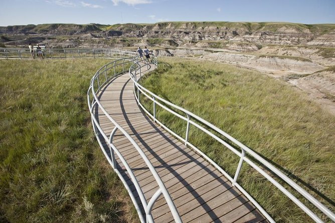 Drumheller: Royal Tyrrell Museum, Hoodoos and Horseshoe Canyon - Royal Tyrrell Museum: your main dinosaur time, and how to use it