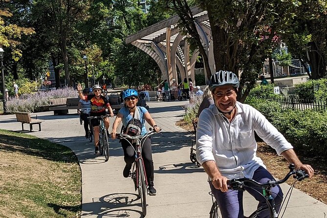 E-bike Toronto's Dynamic Neighbourhoods - Should you book E-bike Toronto’s Dynamic Neighbourhoods?