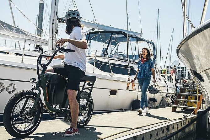 eBike Rental Ride Electric in Niagara-on-the-Lake and Explore - Old Town first, for charm, snacks, and an easy start